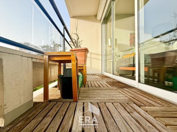 Appartement T4 de 76 m² avec place de parking et cave.