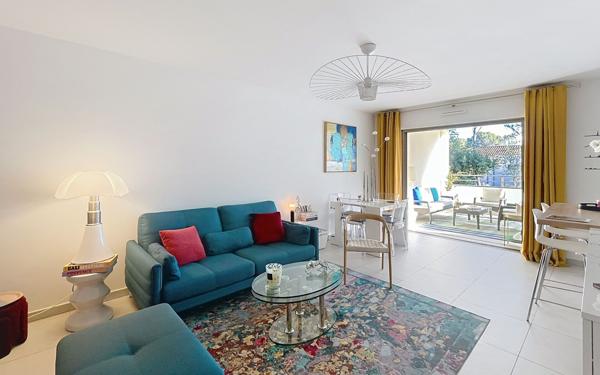 Appartement à vendre    3 pièces •  Saint-Raphaël