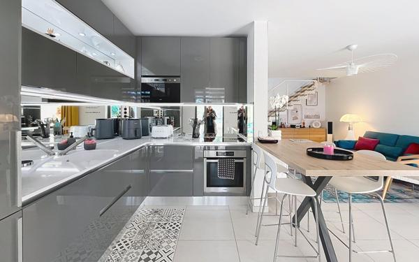 Appartement à vendre    3 pièces •  Saint-Raphaël