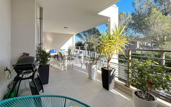 Appartement à vendre    3 pièces •  Saint-Raphaël