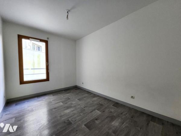 NANTES Centre - T3 rue Paul Bellamy avec balcon et parking