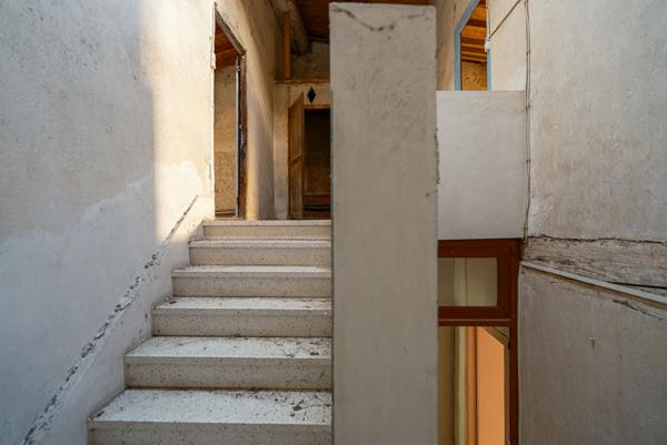 CARCASSONNE VILLEMOUSTAUSSOU Maison en pierre 275m² (176 m² hab). avec deux entrées indépendantes