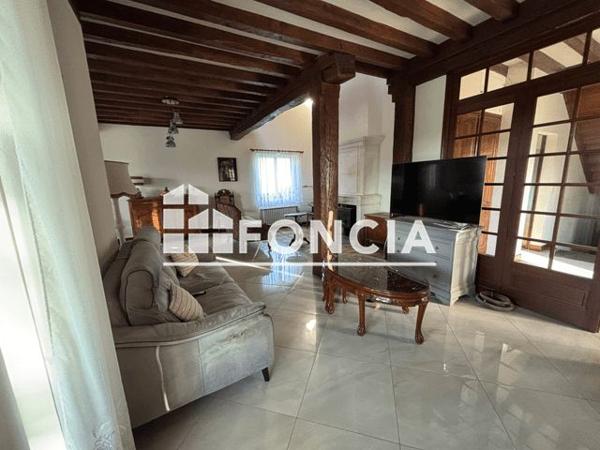 À vendre Maison 7 pièces 222 m² - Yvrac-et-malleyrand 16110