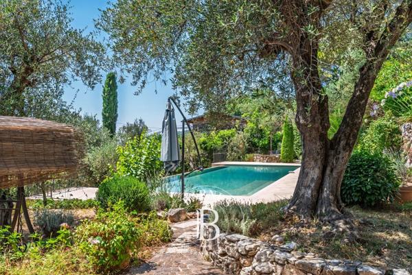 Châteauneuf-Grasse, Villa 4 Chambres -  135 m² à vendre