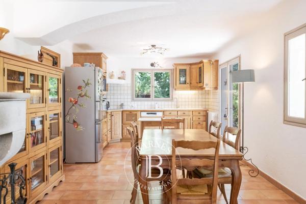 Châteauneuf-Grasse, Villa 4 Chambres -  135 m² à vendre