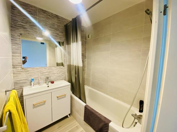 Appartement T2 avec avec balcon et parking vendu loué - Investisseurs