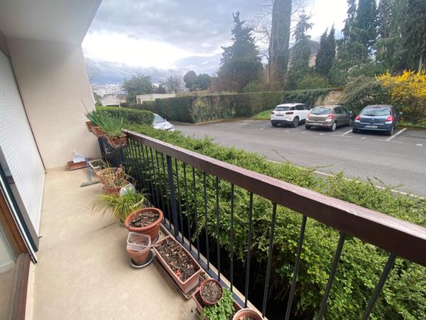 APPARTEMENT - MONTGERON