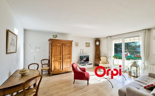 Appartement à vendre    4 pièces • 88 m2 Tassin-la-Demi-Lune