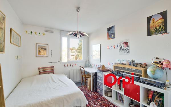 Appartement à vendre    4 pièces • 88 m2 Tassin-la-Demi-Lune