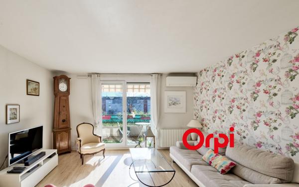 Appartement à vendre    4 pièces • 88 m2 Tassin-la-Demi-Lune