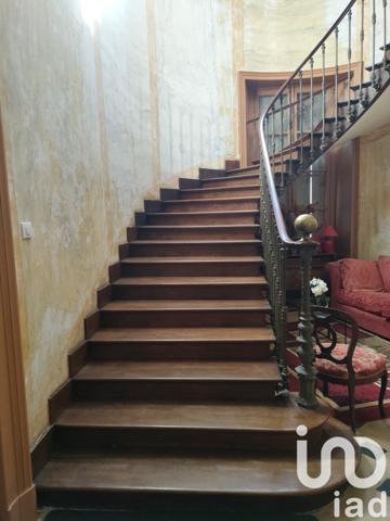 Château 11 pièces de 850 m² à Chantonnay (85110)