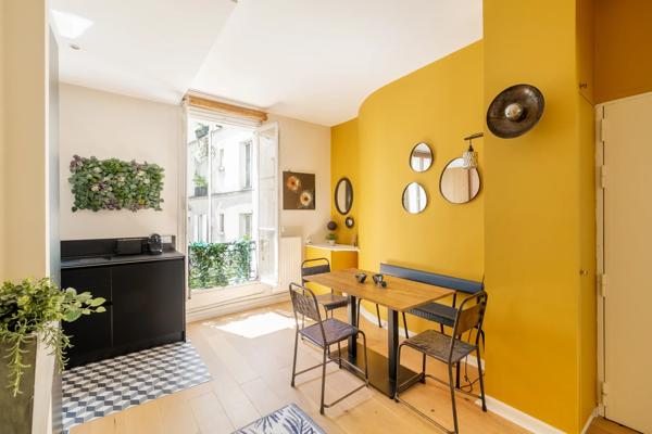 Appartement Paris 18 e - RUE CONSTANCE