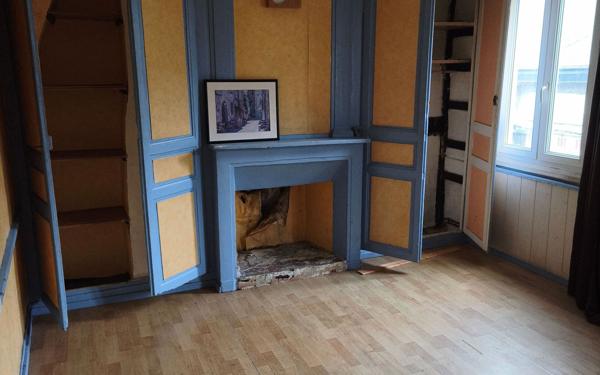 Immeuble à vendre    3 pièces •  Pont-Audemer