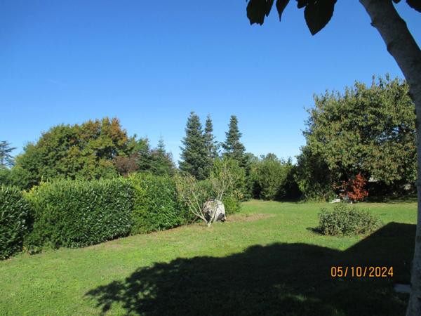 Maison à vendre 8 pièces (09)