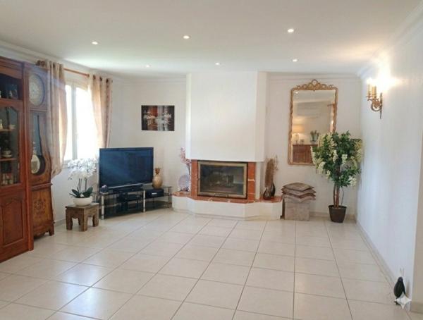 Maison à vendre 8 pièces (09)