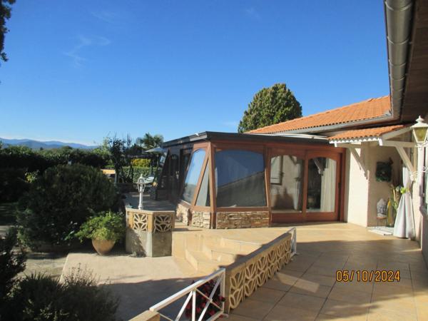 Maison à vendre 8 pièces (09)