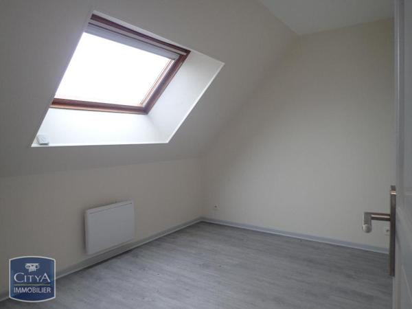 Appartement à louer 4 pièces 84.7m² Buzançais (36500)