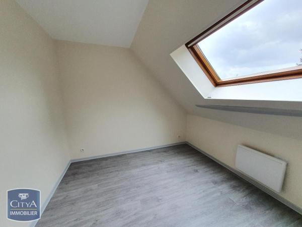 Appartement à louer 4 pièces 84.7m² Buzançais (36500)