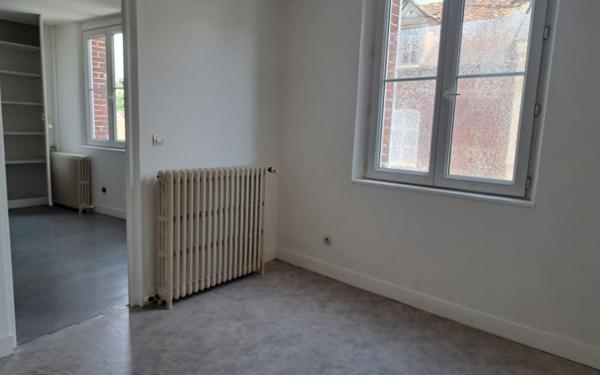 Appartement à louer    2 pièces •  Beauvais