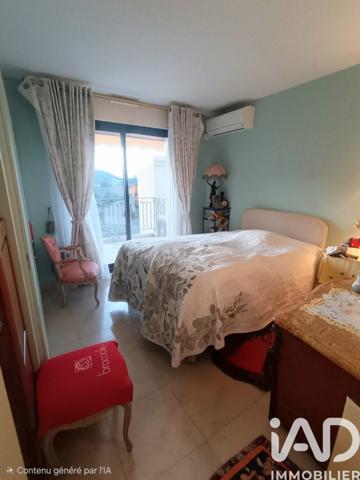 Appartement à vendre 5 pièces 114 m² Hyères