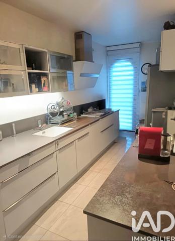 Appartement à vendre 5 pièces 114 m² Hyères