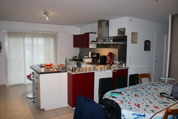 Maison à vendre plein pied 5 pièces PLONEOUR LANVERN (29) de 2018 sur 544 m2 Sans travaux.