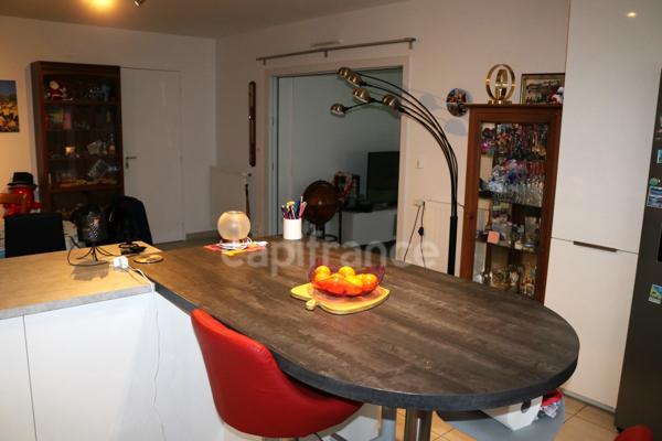 Maison à vendre plein pied 5 pièces PLONEOUR LANVERN (29) de 2018 sur 544 m2 Sans travaux.