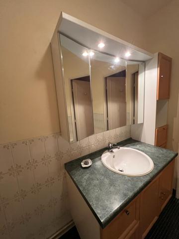 AU bout d'une impasse ..Idéal premier achat!!