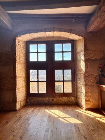 Propriété composée de 2 maisons d'habitation et multiples dépendances