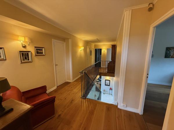 Voulangis (77580) Maison 9 pièces 285m²