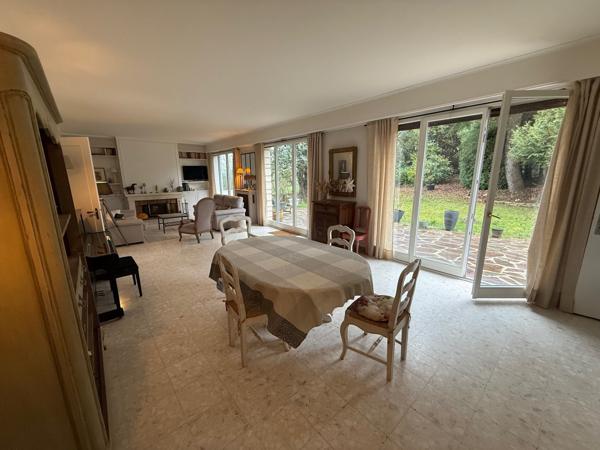 Voulangis (77580) Maison 9 pièces 285m²