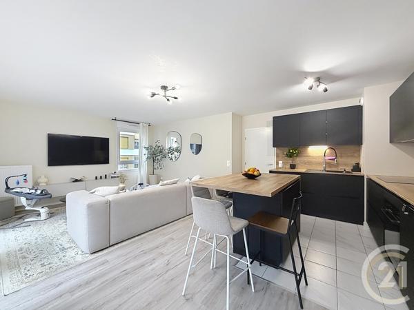 Appartement F5 à vendre  5 pièces - 97,54 m2 BONDY - 93