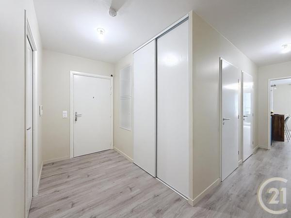 Appartement F5 à vendre  5 pièces - 97,54 m2 BONDY - 93