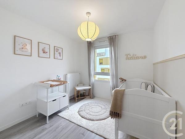 Appartement F5 à vendre  5 pièces - 97,54 m2 BONDY - 93