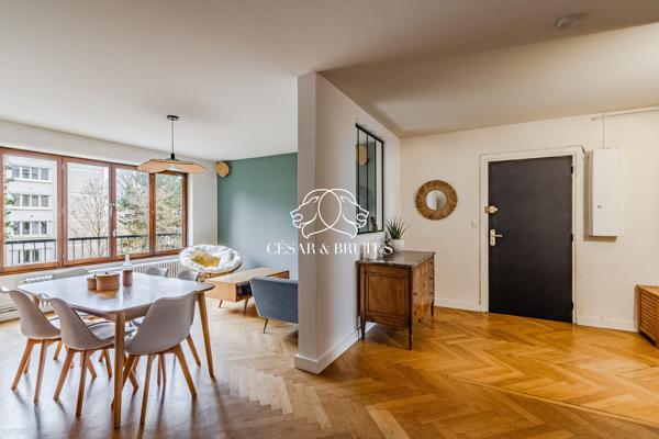 Lumineux T4 de 90,45 m² au calme et dans la verdure – Plein centre de Tassin-la-Demi-Lune
