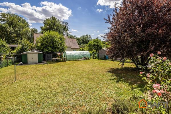 Maison familiale vivable de plain-pied avec 5 chambres et garage