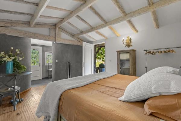 En exclusivité — Propriété d’exception en pierre, vue panoramique, Le Rouret