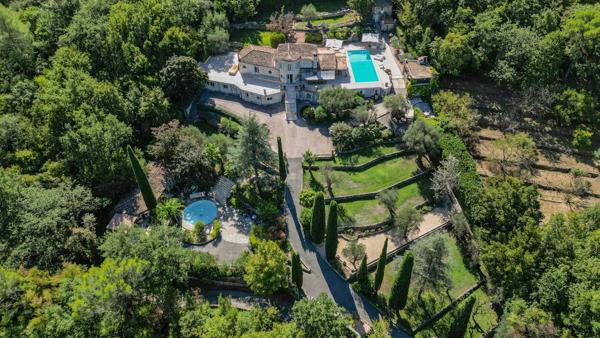 En exclusivité — Propriété d’exception en pierre, vue panoramique, Le Rouret