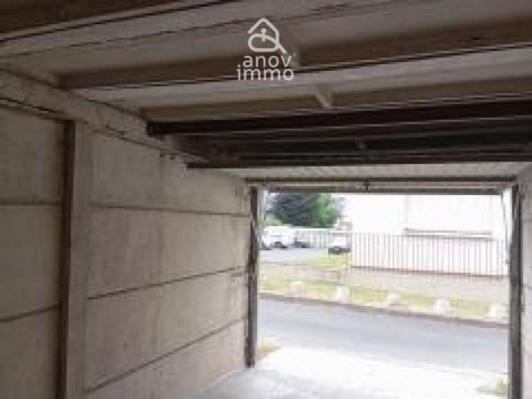 Garage
                                                                                                                                                
                                                                                                                                                
                                                                                                                                                                                                                                                                                                                        12.5  m²