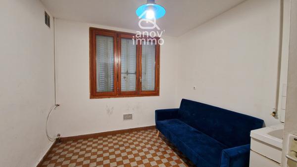 Appartement
                                                                                                                                                                                                                                                                                                                        2 pièce(s)                                                                                                                                                                                                          1 chambre(s)                                                                                                                                                                                                          39.92  m²