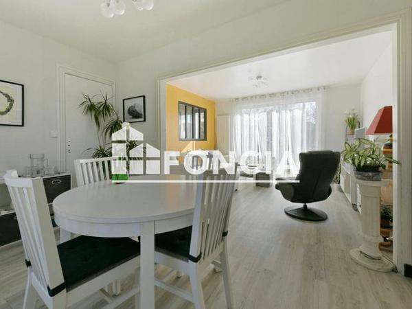 À vendre Maison 5 pièces 111 m² - Saint-georges-des-groseillers 61100