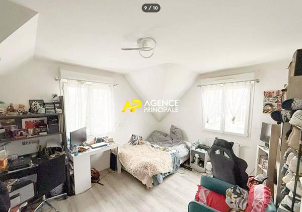 Sartrouville - Maison 7 pièces 5 chambres 140 m2 €465 000 ** - Référence 9477