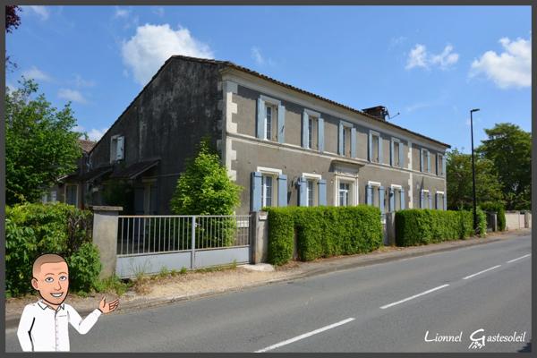 Maison à vendre 11 pièces 6 chambres sur la commune de LE FLEIX en Dordogne  (24)