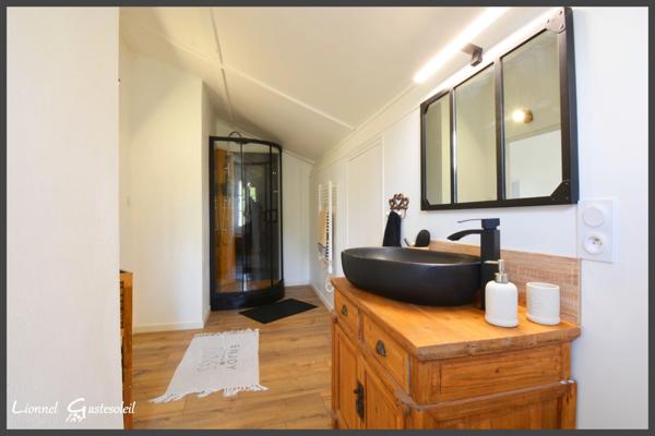 Maison à vendre 11 pièces 6 chambres sur la commune de LE FLEIX en Dordogne  (24)