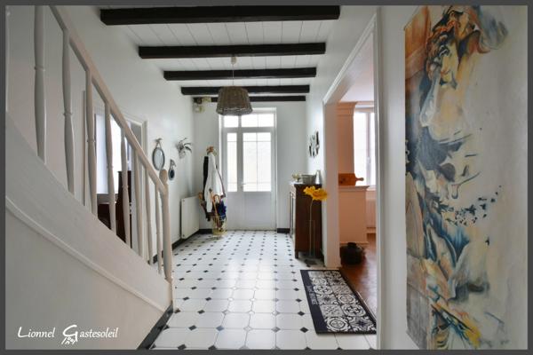 Maison à vendre 11 pièces 6 chambres sur la commune de LE FLEIX en Dordogne  (24)