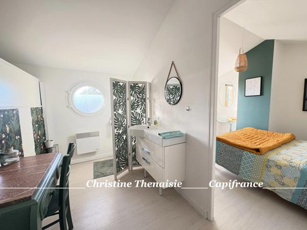 Maison à vendre au coeur du village, 3 chambres, Garage SALLERTAINE (85)