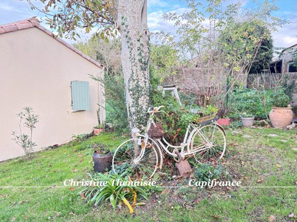 Maison à vendre au coeur du village, 3 chambres, Garage SALLERTAINE (85)