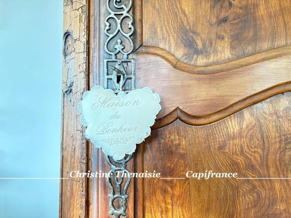 Maison à vendre au coeur du village, 3 chambres, Garage SALLERTAINE (85)