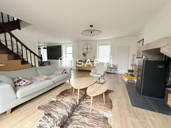 CHARMANTE MAISON DE VILLE EN PIERRE