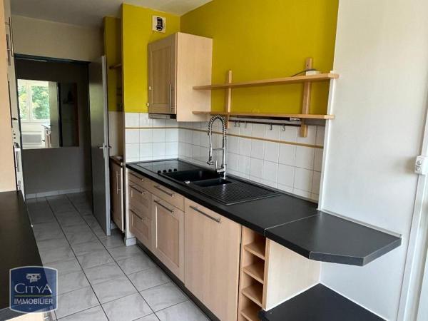 Appartement à louer 3 pièces 75.07m² Besançon (25000)